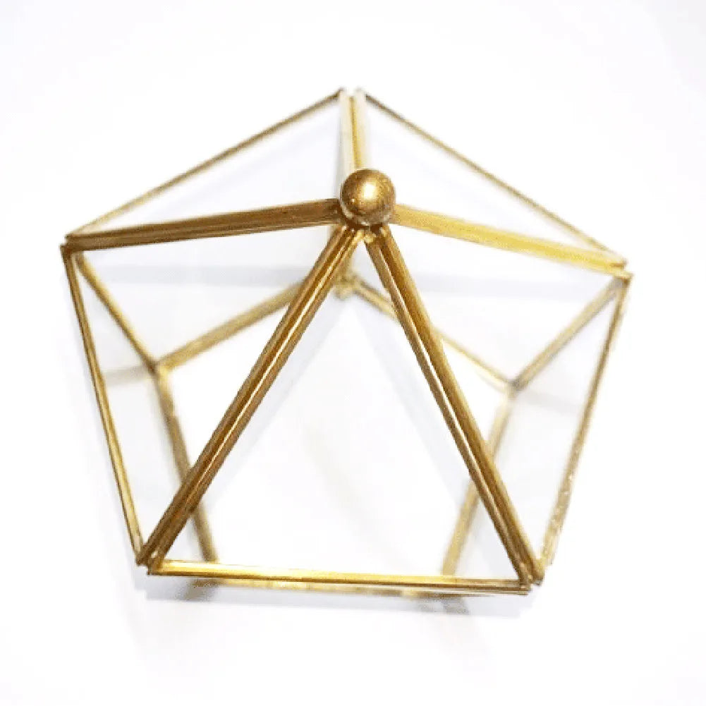 Boîte géométrique Pyramide - Ecrin à bagues pentagonal transparent avec structure dorée - Garde Bijoux