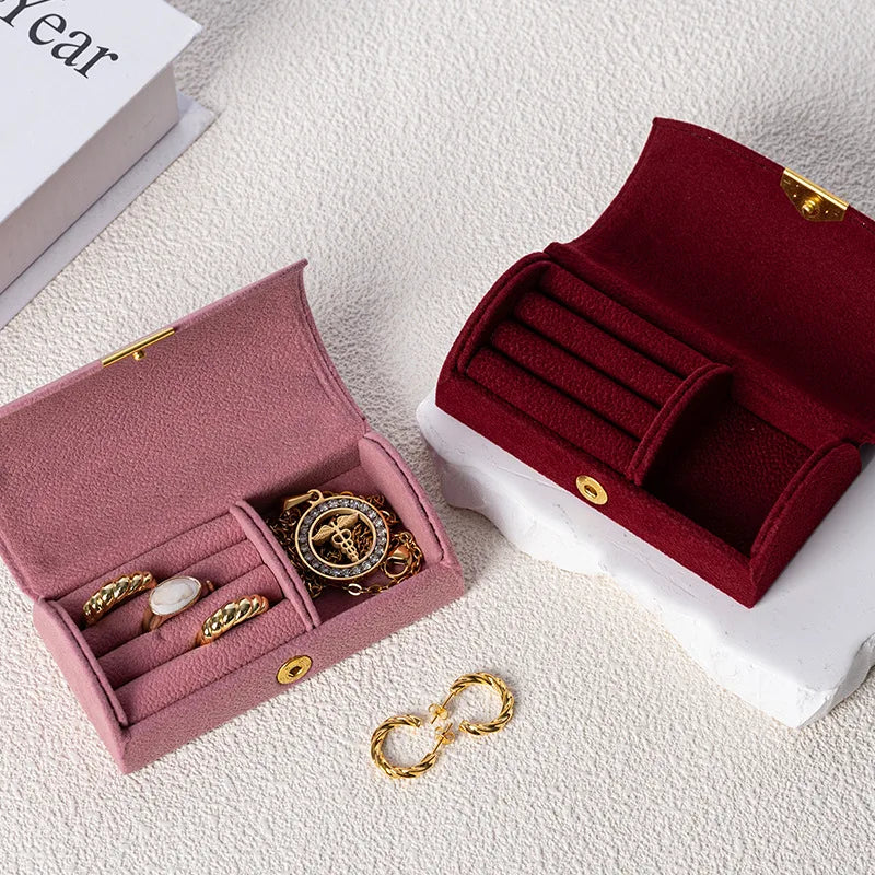 Boîte de voyage Colette - coffret de voyage rouge bordeaux pour bagues et colliers - Garde Bijoux