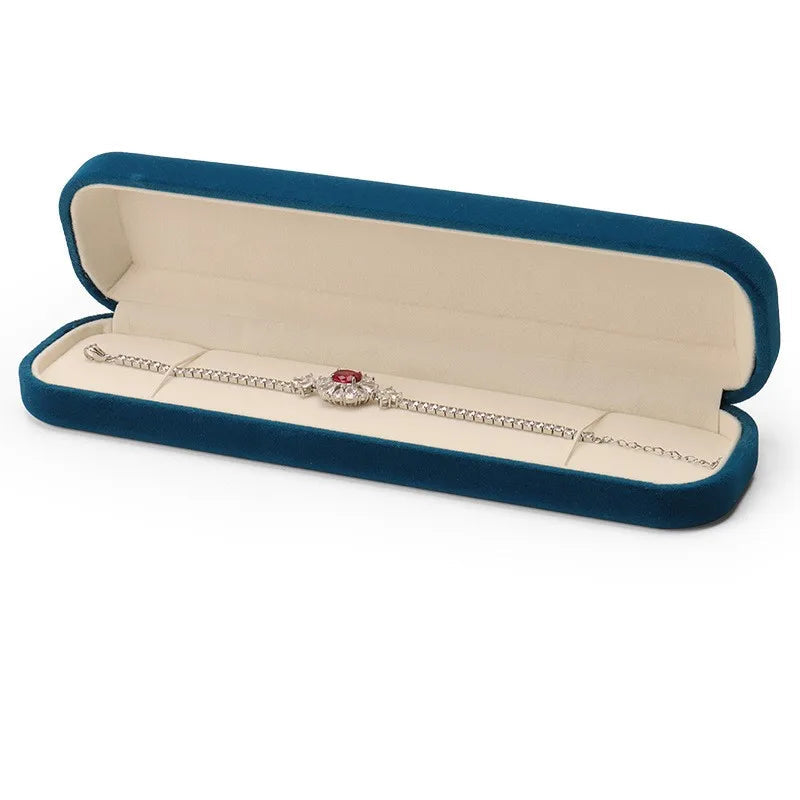Écrin en velours - coffret à collier en velours doux ouvert - Garde Bijoux