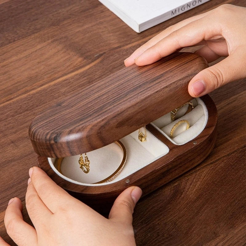 Boîte Clara - Interieur en velours beige d un coffret a bijoux - Garde Bijoux