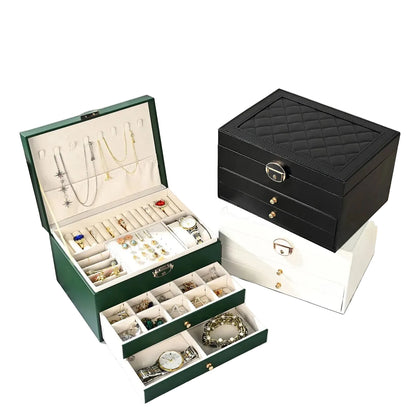 Boîte à bijoux Karine - Grand coffret à bijoux à tiroirs multiples ouvert sur une coiffeuse - Garde Bijoux