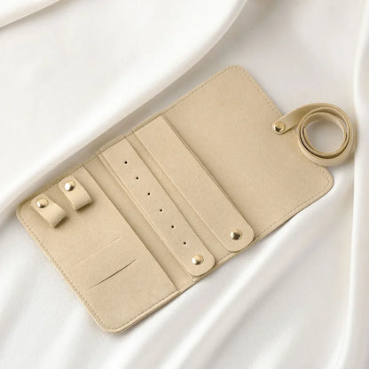Pochette de voyage Odette - Pochette à bijoux en velours gris en format voyage - Garde Bijoux
