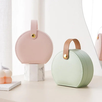 Boîte de voyage Clémence - Coffret à bijoux vert avec poignée marron - Garde Bijoux