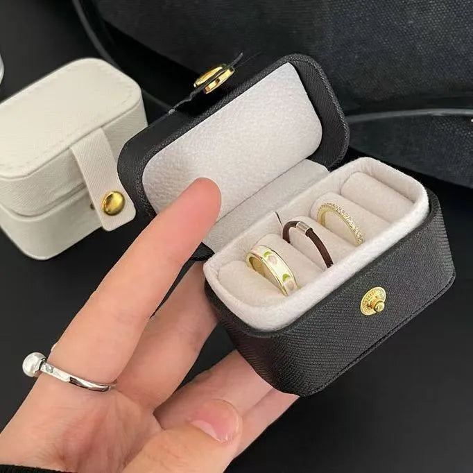 Boîte de voyage Inès - Mini étui à bagues pour déplacement - Garde Bijoux