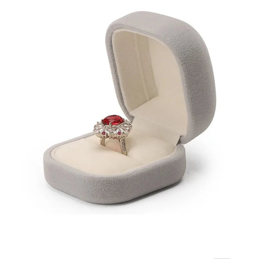 Écrin à bague velours - Ecrin a bijoux en velours gris ouvert - Garde Bijoux