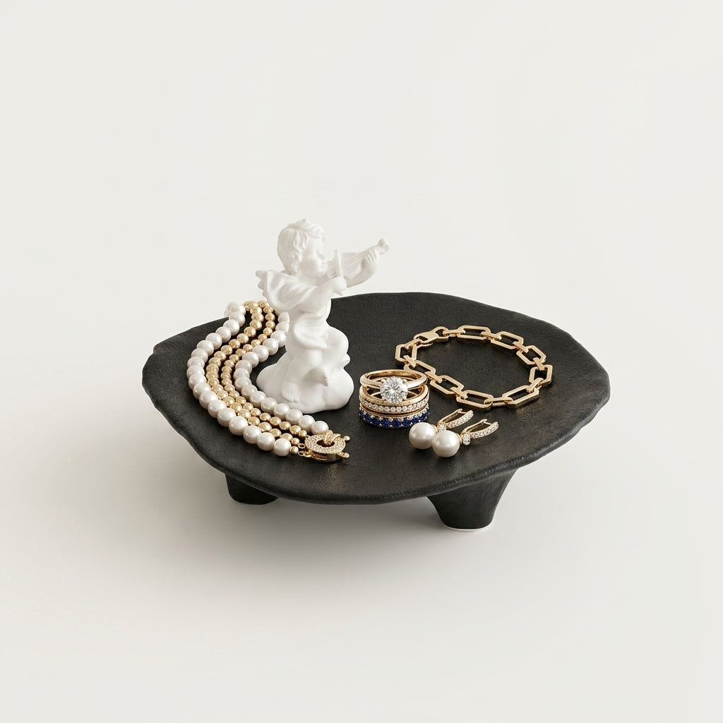 Coupelle à bijoux ronde texturée en céramique avec petit trépied